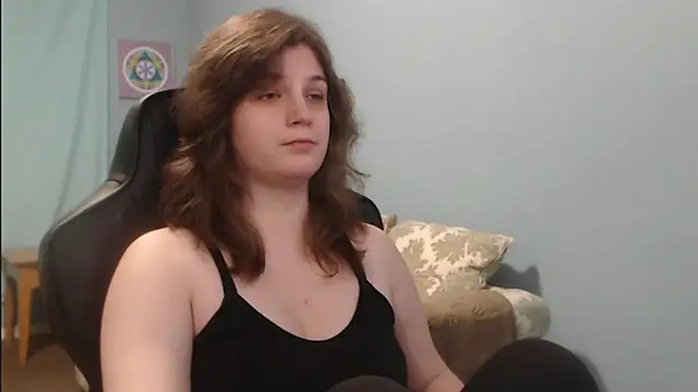 Snapshot of TreeJeanne chatting on 01.31.25 TreeJeanne online show from 01.31.25