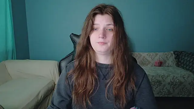 Snapshot of TreeJeanne chatting on 05.16.26 TreeJeanne online show from 05.16.26