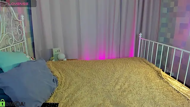 Snapshot of Stacy_Luv chatting on 02.12.26 Stacy Luv online show from 02.12.26