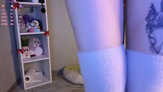 Snapshot of hannah_lourens chatting on 03.22.25 hannah lourens online show from 03.22.25