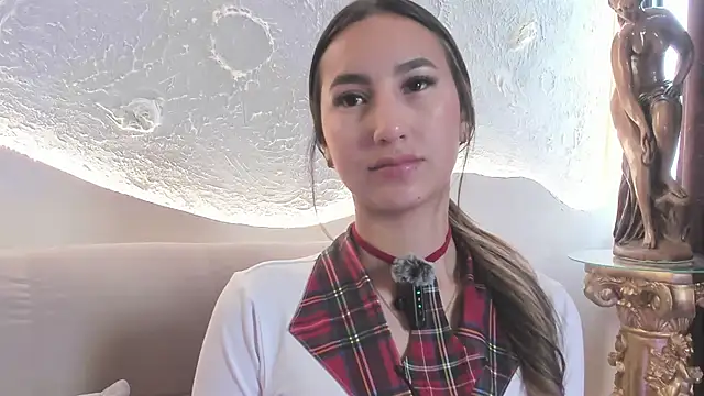  Emma Valka online show from 10.16.25