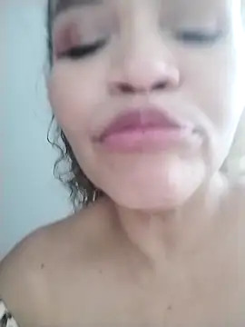 Alma Sexyy online show from 11.14.25