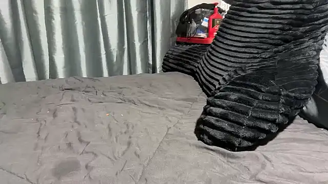 Snapshot of Mikeypnp1494 chatting on 10.04.25 Mikeypnp1494 online show from 10.04.25