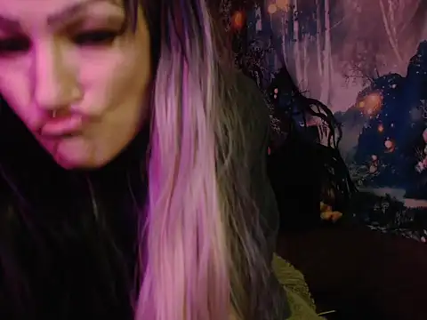 HighCityHoney online show from 09.18.25