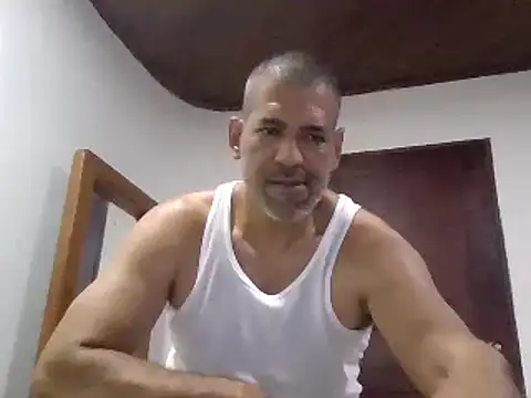 Snapshot of jackbigcock11 chatting on 01.15.25 jackbigcock11 online show from 01.15.25