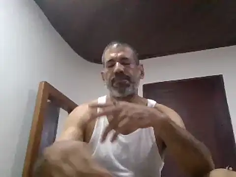 Snapshot of jackbigcock11 chatting on 01.27.25 jackbigcock11 online show from 01.27.25