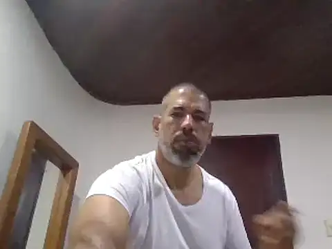 Snapshot of jackbigcock11 chatting on 02.01.25 jackbigcock11 online show from 02.01.25