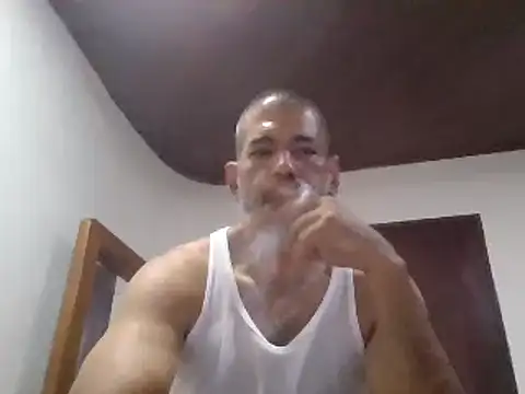 Snapshot of jackbigcock11 chatting on 02.05.25 jackbigcock11 online show from 02.05.25
