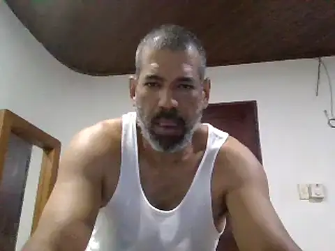 Snapshot of jackbigcock11 chatting on 02.15.25 jackbigcock11 online show from 02.15.25