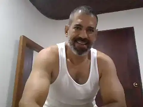 Snapshot of jackbigcock11 chatting on 02.26.25 jackbigcock11 online show from 02.26.25