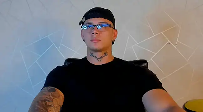 NoahhBrown online show from 12.30.24