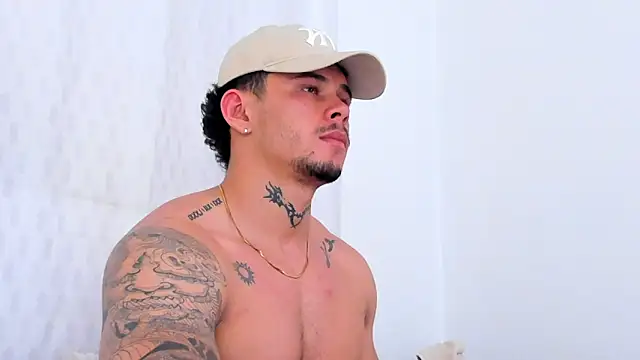 NoahhBrown online show from 09.16.25