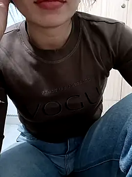 Blythe 69 online show from 02.04.25