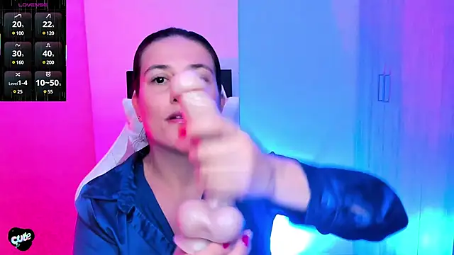 Saskyaa online show from 03.12.25