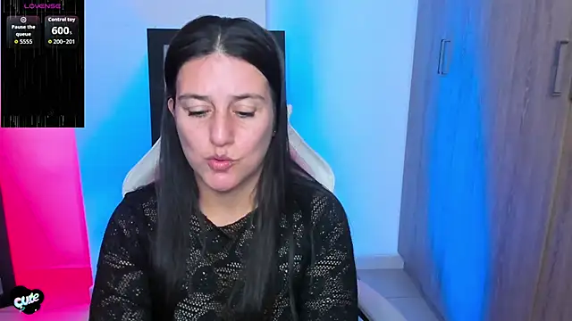 Saskyaa online show from 10.01.25