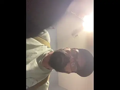 Onesieboy4daddys online show from 11.26.25