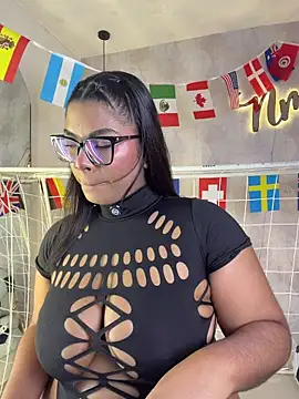 Nicolemorelli2 online show from 07.08.26