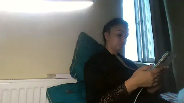 Linusya online show from 09.09.25