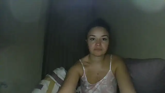 Linusya online show from 11.23.25