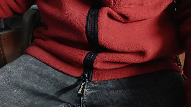 smoothandtiny online show from 01.05.25