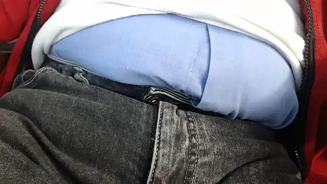 smoothandtiny online show from 02.04.25