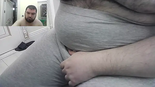 Snapshot of KIZLAZIMYaa chatting on 02.25.25 KIZLAZIMYaa online show from 02.25.25