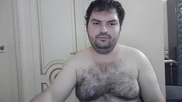 Snapshot of KIZLAZIMYaa chatting on 10.31.25 KIZLAZIMYaa online show from 10.31.25