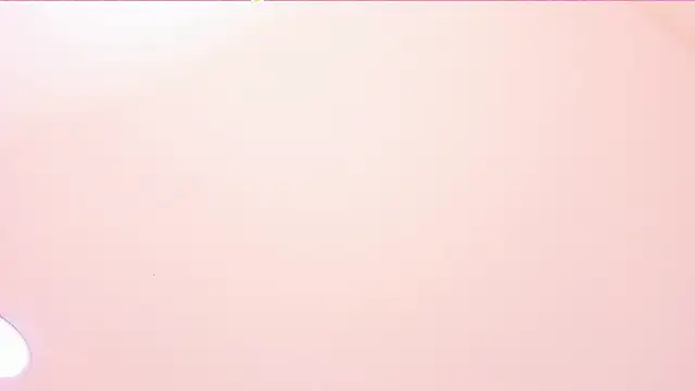 Snapshot of your_khloe chatting on 02.25.26 your khloe online show from 02.25.26