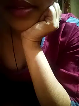 Snapshot of Jyoti-05 chatting on 12.17.24 Jyoti-05 online show from 12.17.24