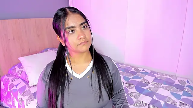 hannnasmith online show from 11.14.25