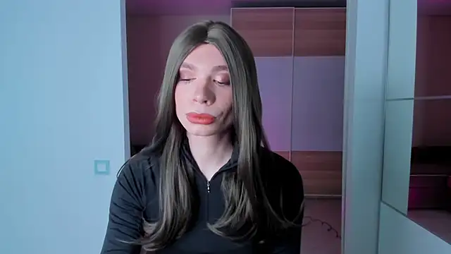 monicastark  online show from 05.28.26