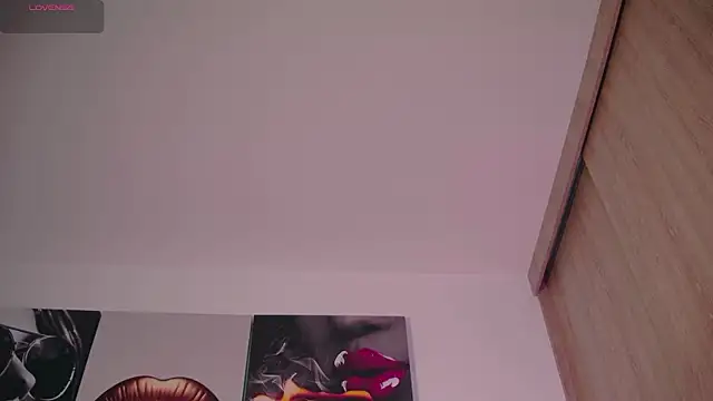 aidaadams online show from 09.26.25