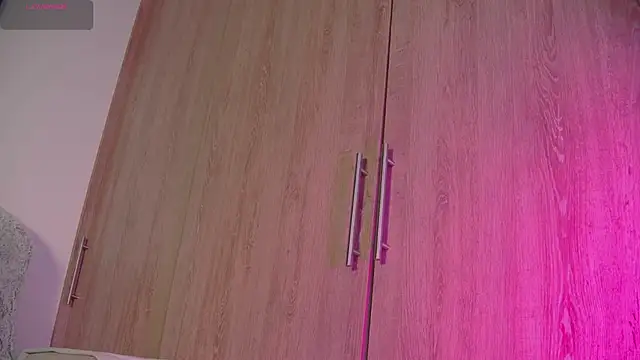 aidaadams online show from 10.14.25