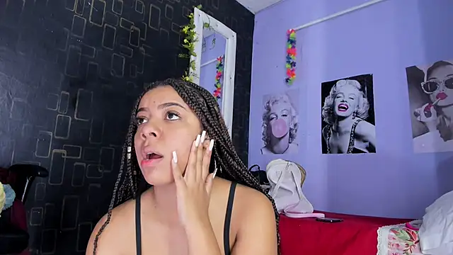 Alika01 online show from 02.02.25