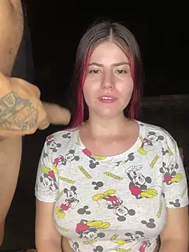 Snapshot of Hotnightsexxx chatting on 09.17.25 Hotnightsexxx online show from 09.17.25