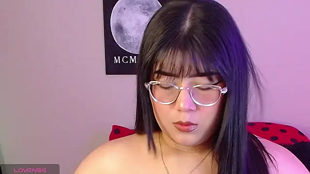 AlexaKimm online show from 04.13.26