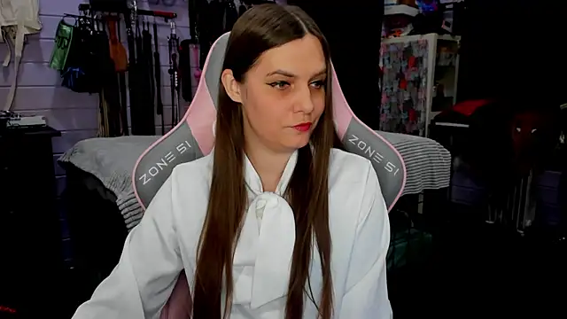 Snapshot of Stroynyash chatting on 01.20.25 Stroynyash online show from 01.20.25