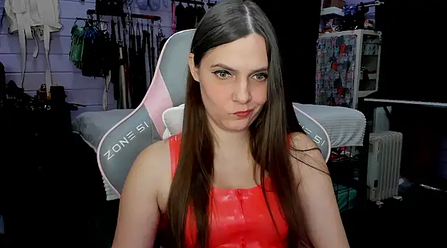 Snapshot of Stroynyash chatting on 03.01.25 Stroynyash online show from 03.01.25