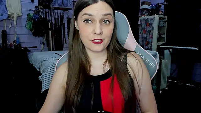 Snapshot of Stroynyash chatting on 03.09.25 Stroynyash online show from 03.09.25