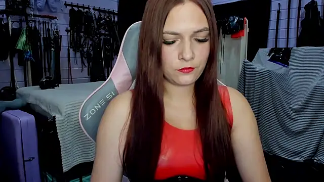 Snapshot of Stroynyash chatting on 09.19.25 Stroynyash online show from 09.19.25