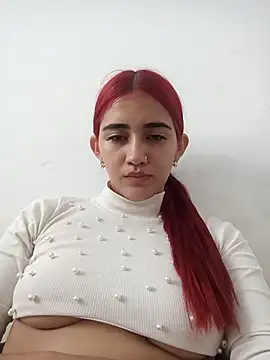 Snapshot of karol_cortes_18 chatting on 03.07.25 karol cortes 18 online show from 03.07.25