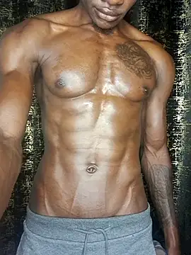 Snapshot of mgmonako chatting on 11.02.25 mgmonako online show from 11.02.25