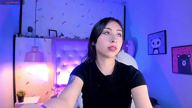  cloe martinez online show from 03.04.25