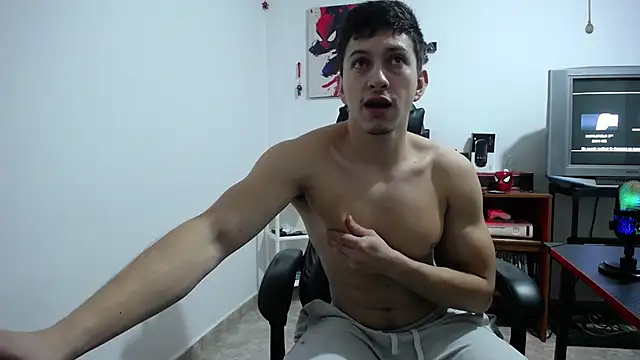 Snapshot of Iam_yourbabyprincess_XD chatting on 10.24.25 Iam yourbabyprincess XD online show from 10.24.25