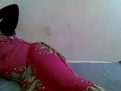 Snapshot of Crystal__Gee chatting on 12.27.24 Crystal Gee online show from 12.27.24