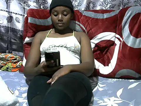 Snapshot of Sweet_kelsiey chatting on 10.04.25 Sweet kelsiey online show from 10.04.25