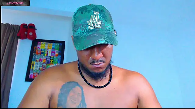 Snapshot of yosoy_enzo2020 chatting on 03.19.25 yosoy enzo2020 online show from 03.19.25