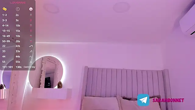 Snapshot of sarah-bonneth chatting on 02.20.25 sarah-bonneth online show from 02.20.25