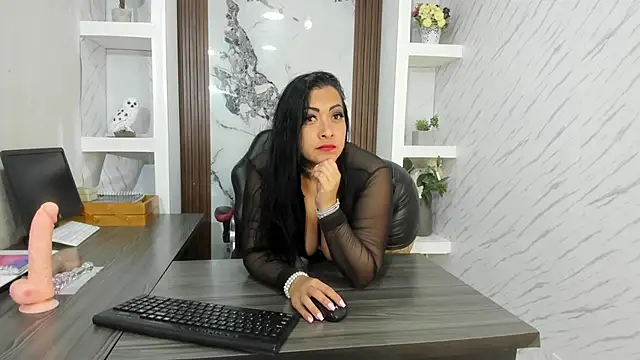 MelissaaCortes online show from 12.24.24