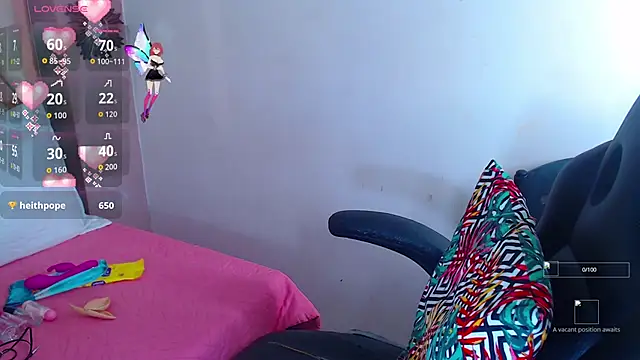 Erika Stevens online show from 09.29.25